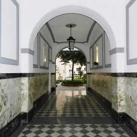 La Casa Dell'artista 公寓 *